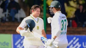 Teenage Debutant Lhuan-dre Pretorius Shatters Record, Youngest Ever to Score 150 in Test Cricket