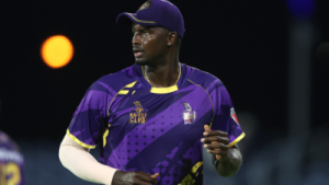 MLC 2025: Bizarre Moment as Jason Holder's Delivery Fails to Dislodge Bail, Seattle Orcas Benefit