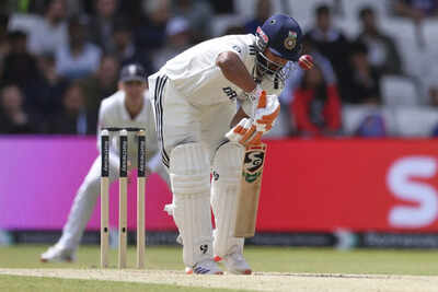 Rishabh Pant's century celebrations against England