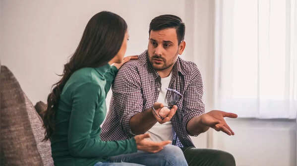 Partner expects loyalty but avoids commitment